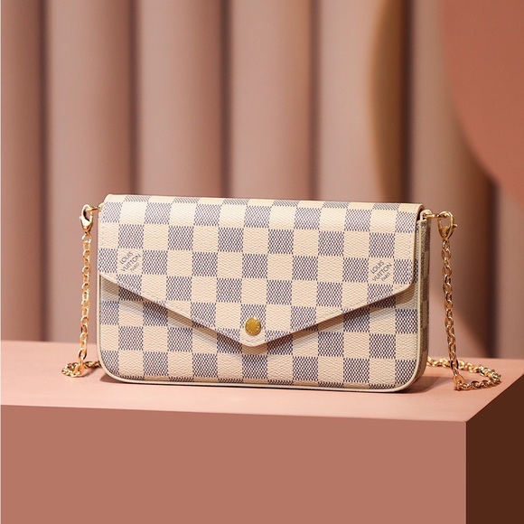 Louis Vuitton Classic Three-piece Set - Picture 1 of 8